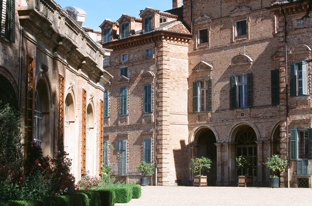Marchesi Alfieri - Cantine E Ospitalita San Martino Alfieri Exterior photo