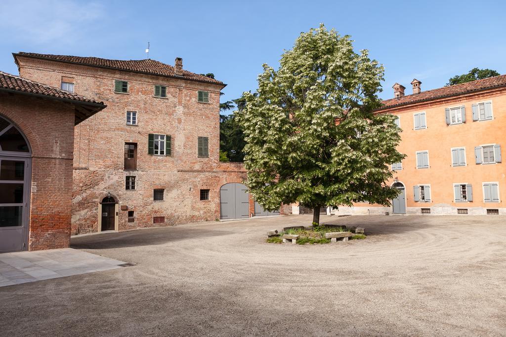 Marchesi Alfieri - Cantine E Ospitalita San Martino Alfieri Exterior photo