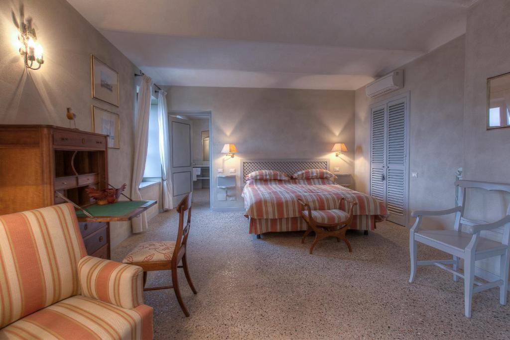 Marchesi Alfieri - Cantine E Ospitalita San Martino Alfieri Room photo